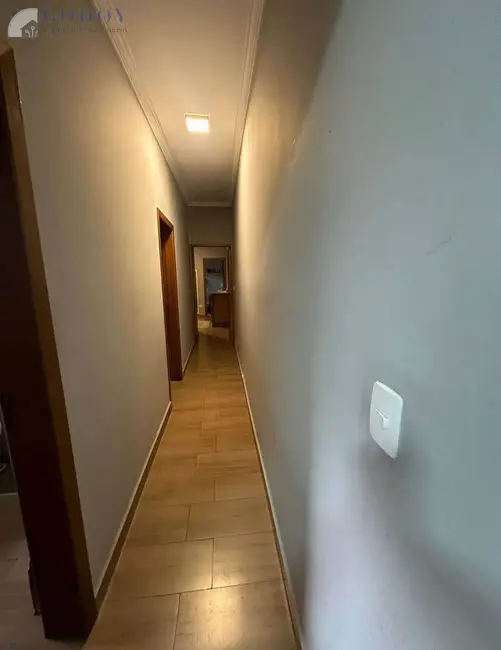 Foto 3 de Casa com 2 quartos para alugar, 125m2 em Residencial Campo Belo, Pindamonhangaba - SP