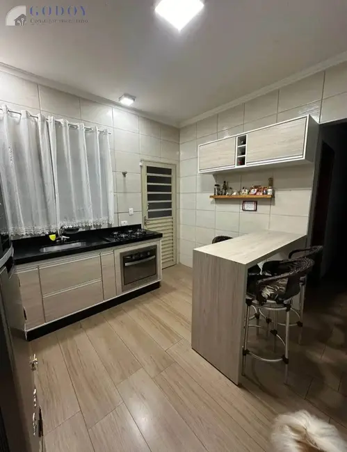 Foto 2 de Casa com 2 quartos para alugar, 125m2 em Residencial Campo Belo, Pindamonhangaba - SP