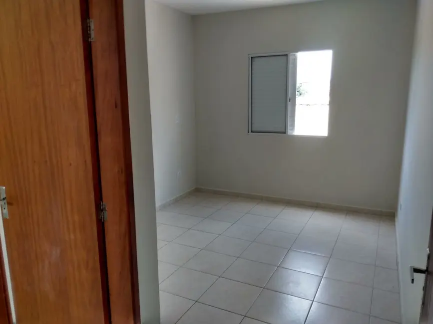 Foto 5 de Kitnet com 1 quarto para alugar, 25m2 em Bosque da Princesa, Pindamonhangaba - SP