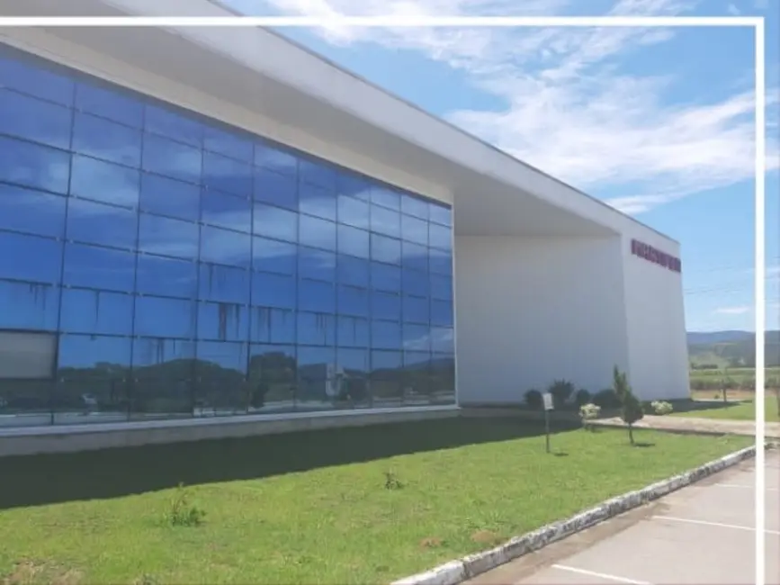 Foto 1 de Armazém / Galpão para alugar, 17340m2 em Moreira César, Pindamonhangaba - SP