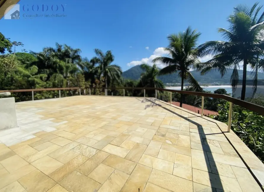 Foto 4 de Casa com 5 quartos à venda, 605m2 em Ubatuba - SP