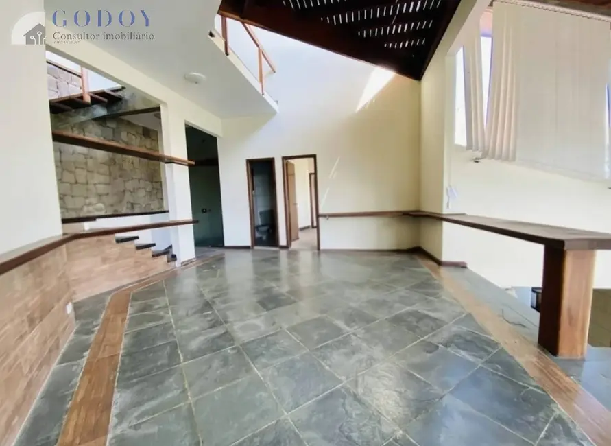 Foto 7 de Casa com 5 quartos à venda, 605m2 em Ubatuba - SP