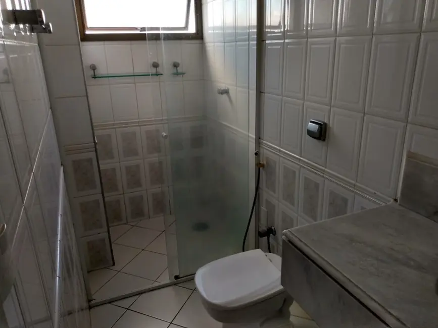 Foto 2 de Apartamento com 4 quartos à venda, 150m2 em Centro, Pindamonhangaba - SP