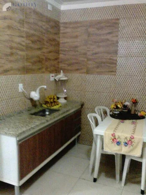 Foto 1 de Casa com 4 quartos à venda e para alugar, 225m2 em Alto do Cardoso, Pindamonhangaba - SP