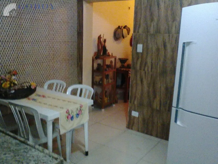 Foto 6 de Casa com 4 quartos à venda, 225m2 em Alto do Cardoso, Pindamonhangaba - SP