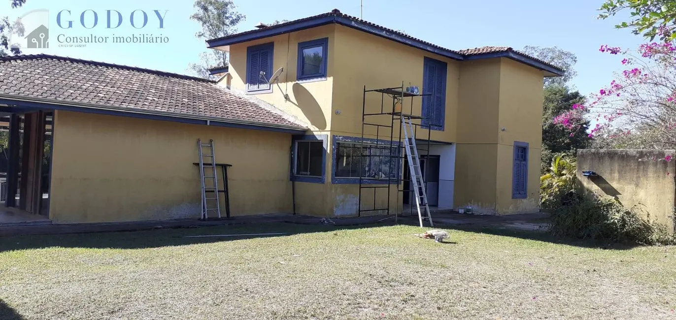Foto 1 de Chácara com 3 quartos à venda, 80m2 em Pindamonhangaba - SP