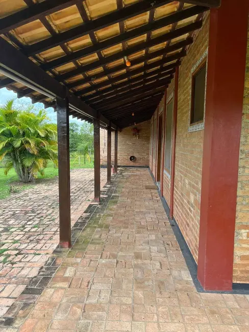 Foto 5 de Sítio / Rancho com 4 quartos à venda, 300m2 em Ribeirão Grande, Pindamonhangaba - SP