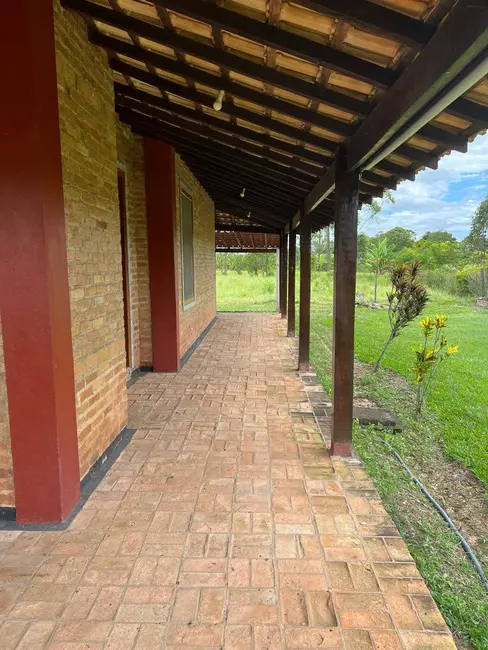 Foto 2 de Sítio / Rancho com 4 quartos à venda, 300m2 em Ribeirão Grande, Pindamonhangaba - SP