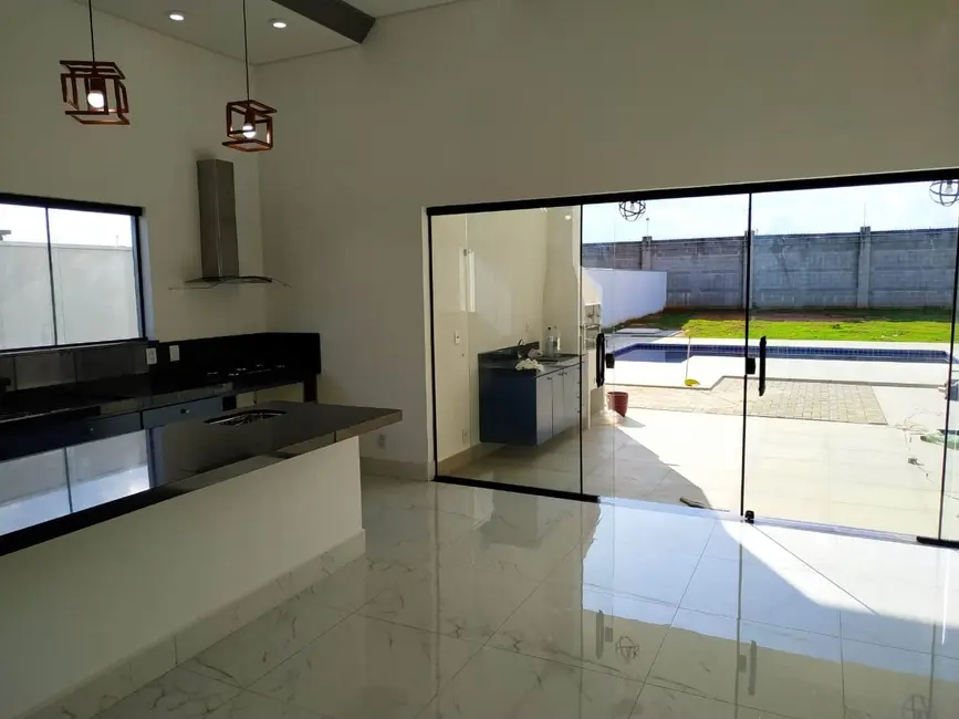 Foto 6 de Casa de Condomínio com 3 quartos à venda, 212m2 em Pindamonhangaba - SP