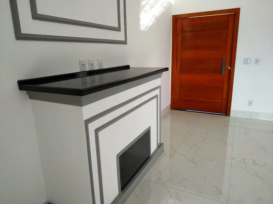 Foto 3 de Casa de Condomínio com 3 quartos à venda, 212m2 em Pindamonhangaba - SP