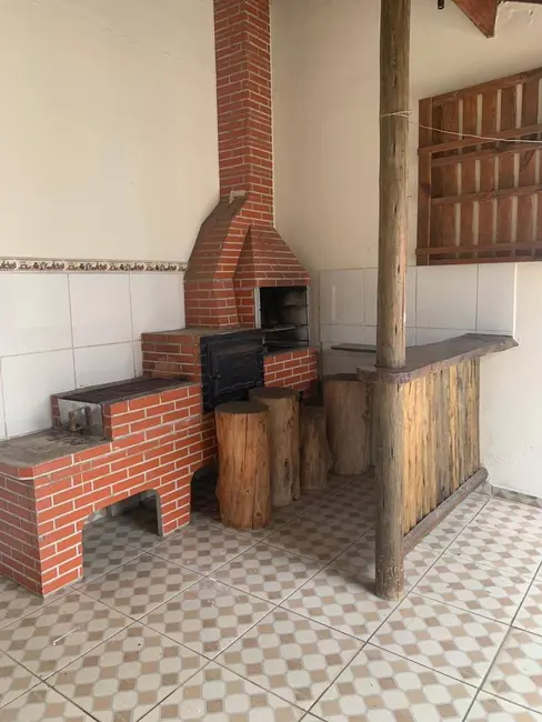 Casa com 3 quartos à venda, 185m2 em Residencial Comercial Cidade Vista Alegre, Pindamonhangaba - SP - imagem 8 Foto 8 de Casa com 3 quartos à venda, 185m2 em Residencial Comercial Cidade Vista Alegre, Pindamonhangaba - SP