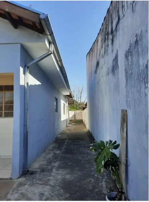 Foto 3 de Casa com 2 quartos à venda, 330m2 em Jardim Cristina, Pindamonhangaba - SP