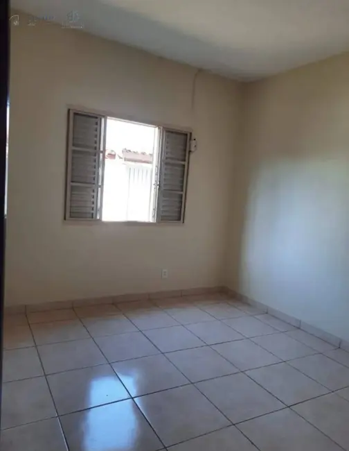 Foto 6 de Casa com 2 quartos à venda, 330m2 em Jardim Cristina, Pindamonhangaba - SP