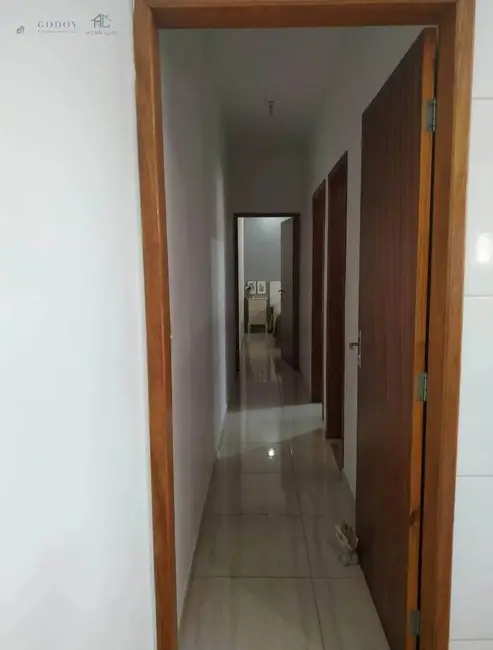 Foto 4 de Casa com 2 quartos à venda, 146m2 em Residencial Pasin, Pindamonhangaba - SP