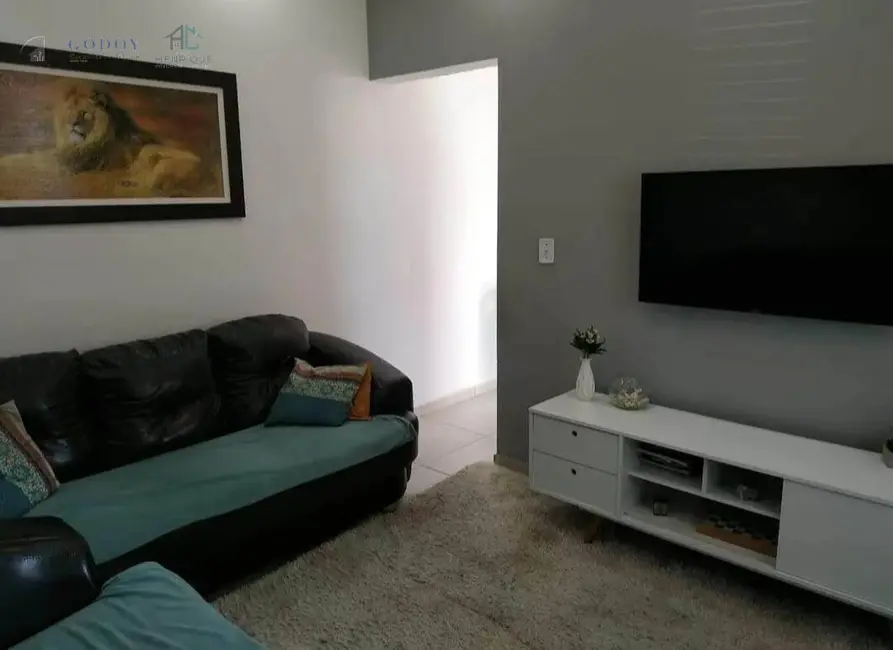 Foto 2 de Casa com 2 quartos à venda, 146m2 em Residencial Pasin, Pindamonhangaba - SP