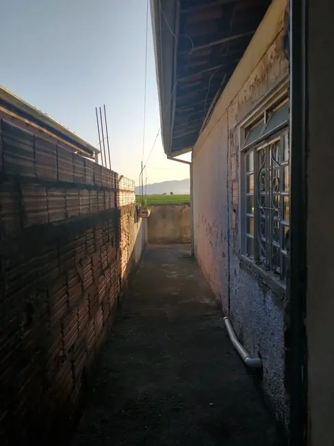 Foto 5 de Casa com 1 quarto à venda, 125m2 em Pindamonhangaba - SP