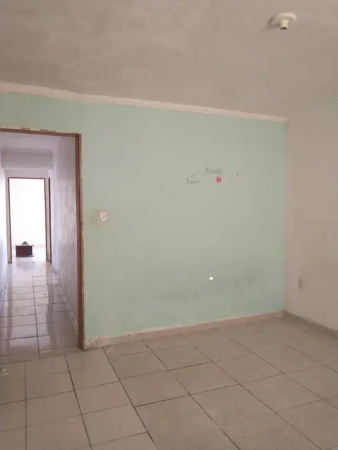 Foto 3 de Casa com 1 quarto à venda, 125m2 em Pindamonhangaba - SP