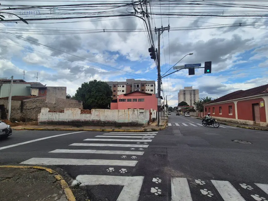 Foto 1 de Terreno / Lote à venda, 1366m2 em Santana, Pindamonhangaba - SP