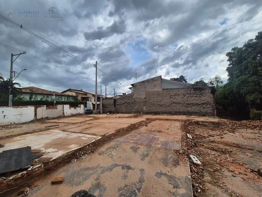 Foto 4 de Terreno / Lote à venda, 1366m2 em Santana, Pindamonhangaba - SP