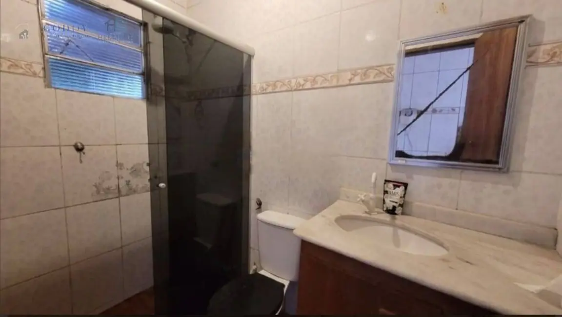 Foto 6 de Casa com 4 quartos à venda, 210m2 em Pindamonhangaba - SP