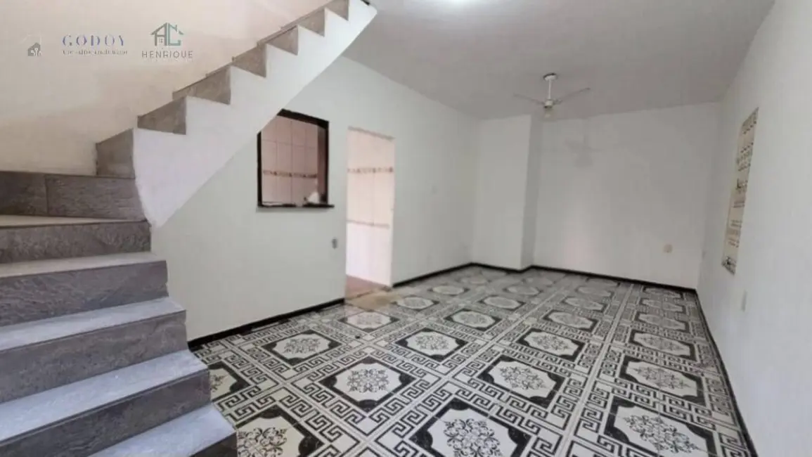 Foto 5 de Casa com 4 quartos à venda, 210m2 em Pindamonhangaba - SP