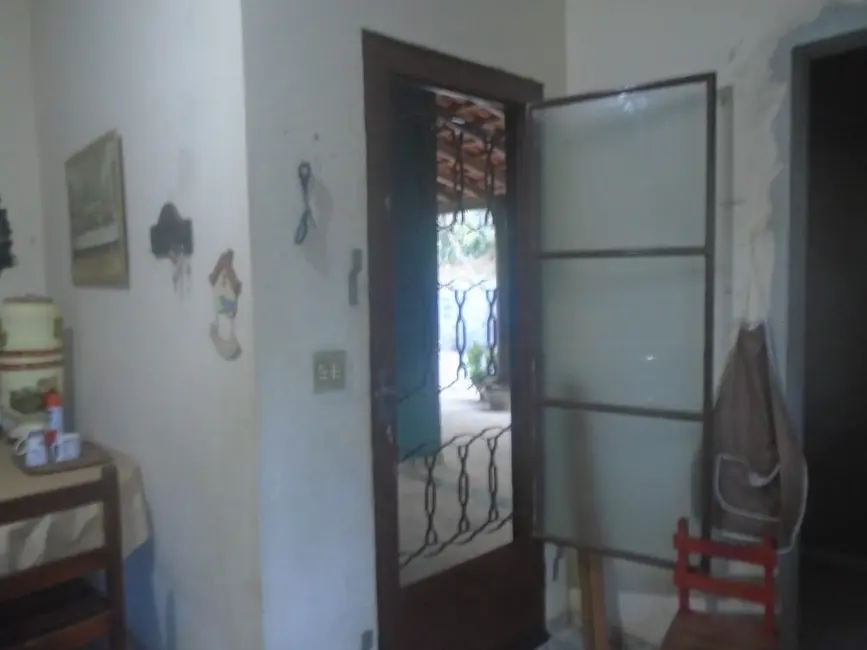 Foto 2 de Chácara com 3 quartos à venda, 265m2 em Goiabal, Pindamonhangaba - SP