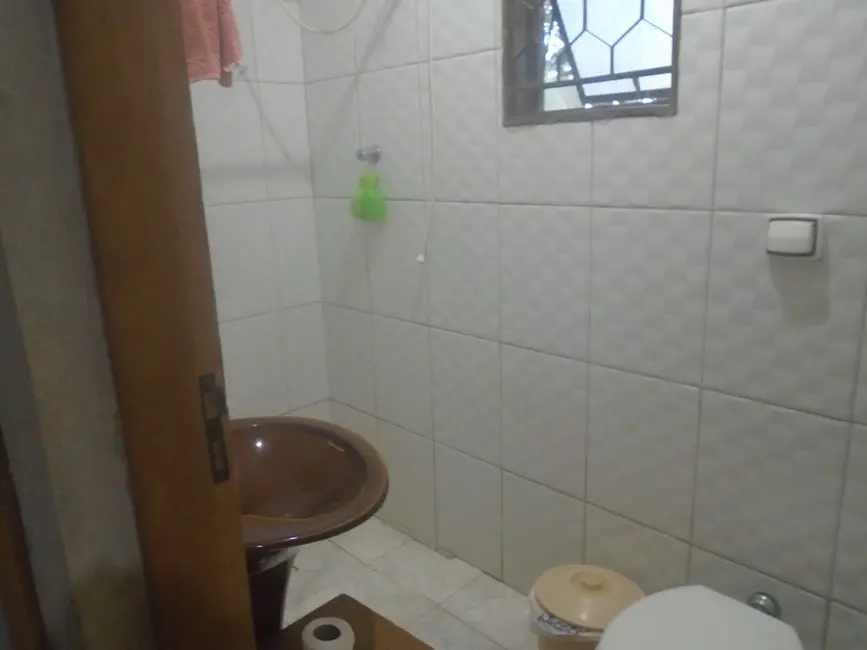 Foto 8 de Chácara com 3 quartos à venda, 265m2 em Goiabal, Pindamonhangaba - SP