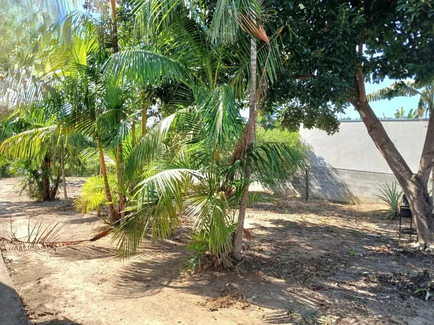 Foto 6 de Chácara com 3 quartos à venda e para alugar, 250m2 em Goiabal, Pindamonhangaba - SP