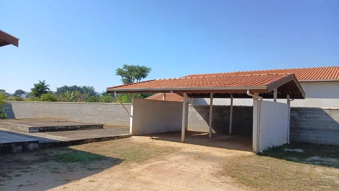 Foto 9 de Chácara com 3 quartos à venda e para alugar, 250m2 em Goiabal, Pindamonhangaba - SP