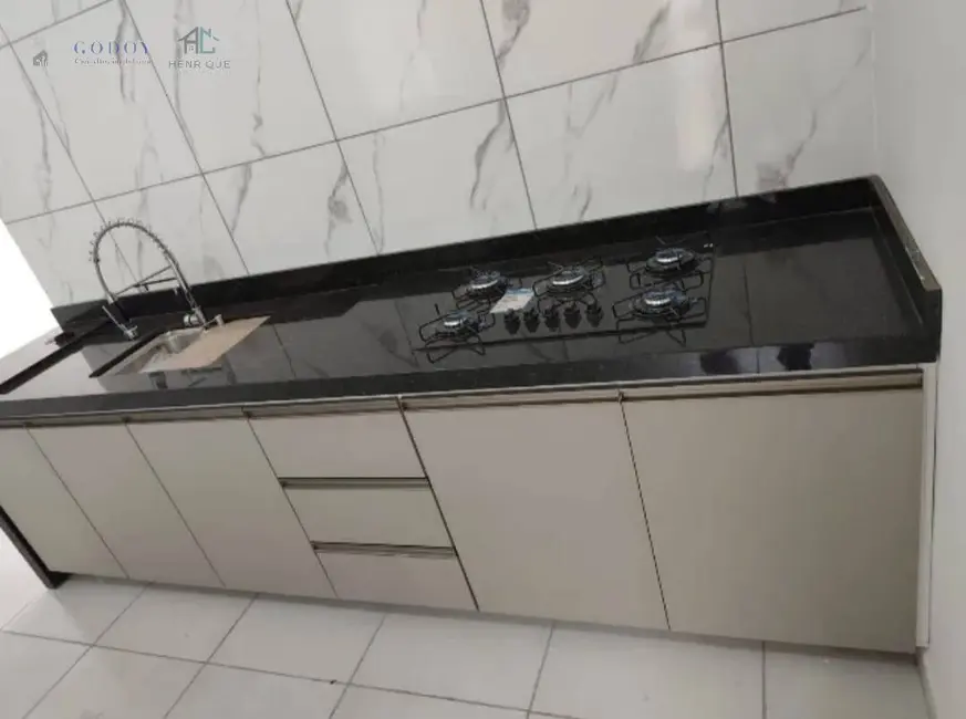 Foto 3 de Casa com 2 quartos à venda, 77m2 em Conjunto Habitacional Terra dos Ipês II (Fase II), Pindamonhangaba - SP