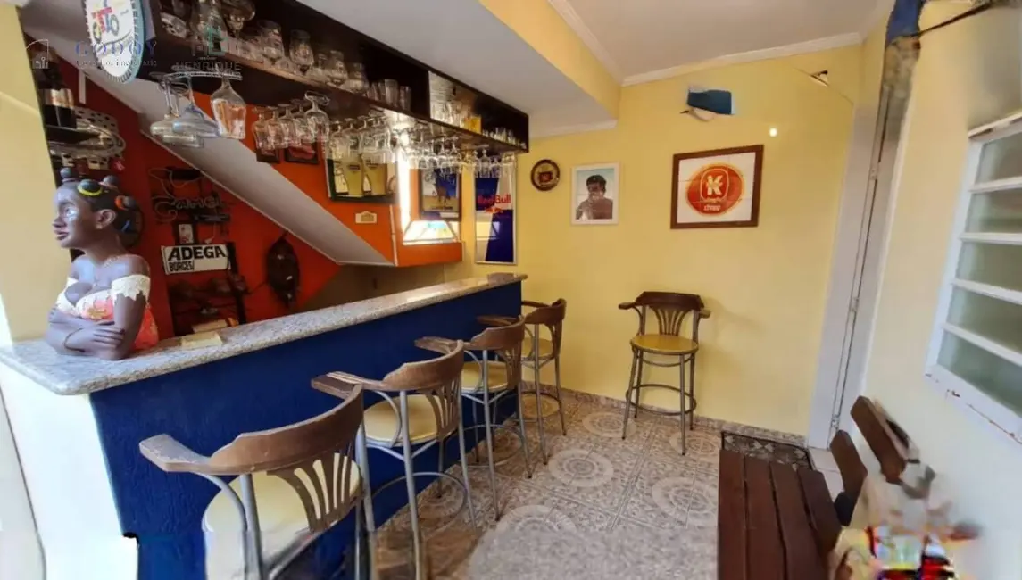 Foto 4 de Sobrado com 4 quartos à venda, 214m2 em Parque das Nações, Pindamonhangaba - SP