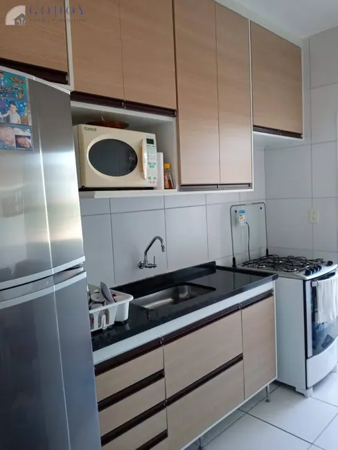 Foto 2 de Apartamento com 2 quartos à venda em Loteamento Residencial Andrade, Pindamonhangaba - SP