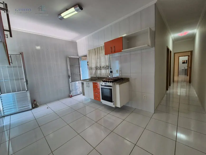 Foto 8 de Casa com 2 quartos à venda, 75m2 em Residencial Mombaça I, Pindamonhangaba - SP