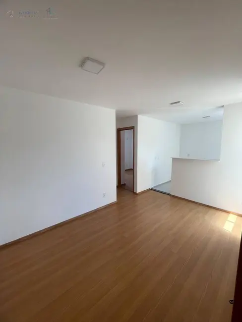 Foto 2 de Apartamento com 2 quartos à venda e para alugar em Santana, Pindamonhangaba - SP