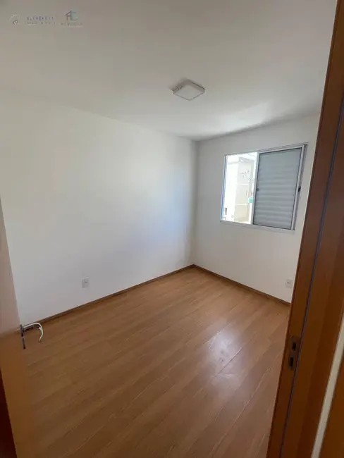 Foto 3 de Apartamento com 2 quartos à venda e para alugar em Santana, Pindamonhangaba - SP