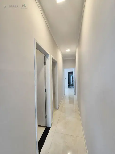 Foto 8 de Casa com 2 quartos à venda, 70m2 em Pindamonhangaba - SP