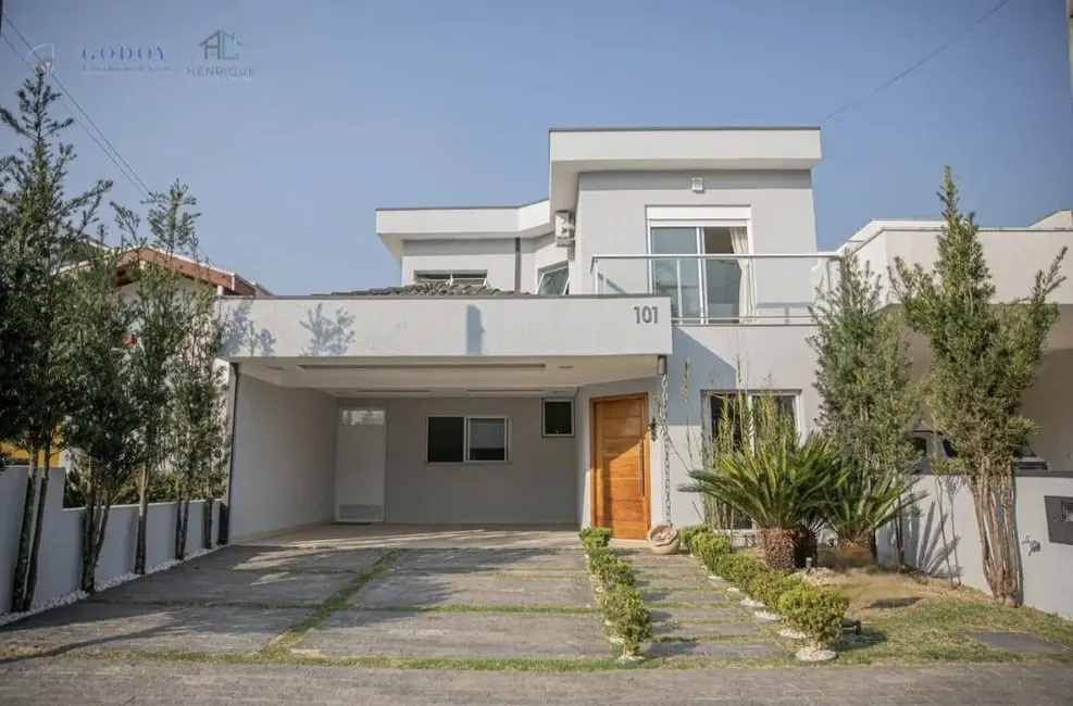 Foto 1 de Sobrado com 3 quartos à venda, 247m2 em Condomínio Village do Sol, Pindamonhangaba - SP