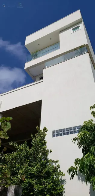 Foto 3 de Casa de Condomínio com 4 quartos à venda, 630m2 em Chácara São Félix, Taubate - SP