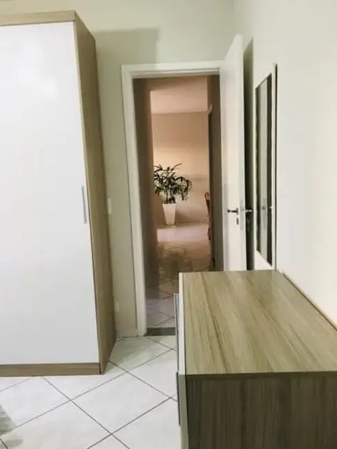 Foto 2 de Apartamento com 2 quartos à venda, 67m2 em Parque Santo Antônio, Taubate - SP