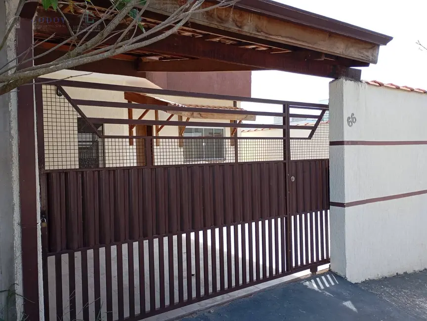 Foto 1 de Casa com 3 quartos à venda, 175m2 em Pindamonhangaba - SP