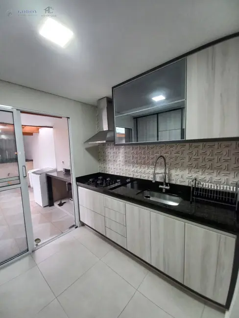 Foto 7 de Casa com 2 quartos à venda, 140m2 em Loteamento Industrial Água Preta, Pindamonhangaba - SP