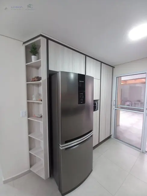 Foto 5 de Casa com 2 quartos à venda, 140m2 em Loteamento Industrial Água Preta, Pindamonhangaba - SP