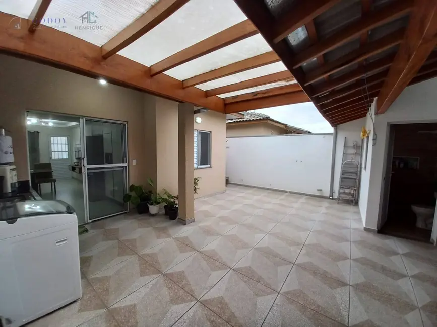 Foto 9 de Casa com 2 quartos à venda, 140m2 em Loteamento Industrial Água Preta, Pindamonhangaba - SP