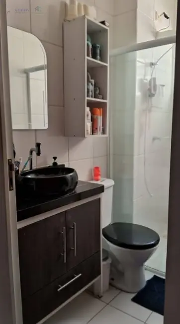 Foto 3 de Apartamento com 2 quartos à venda, 44m2 em Residencial e Comercial Cidade Morumbi, Pindamonhangaba - SP
