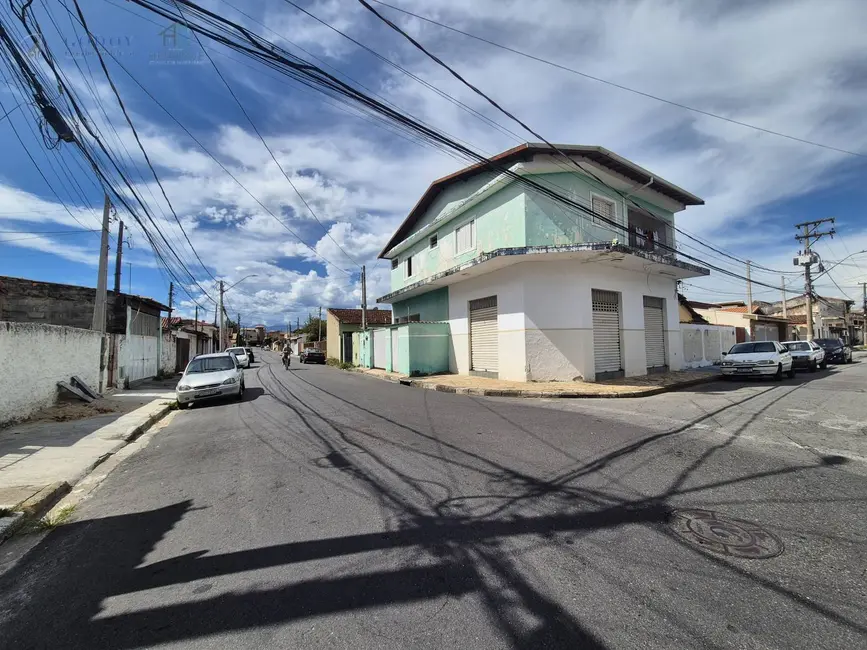 Foto 1 de Sala Comercial para alugar, 97m2 em Pindamonhangaba - SP