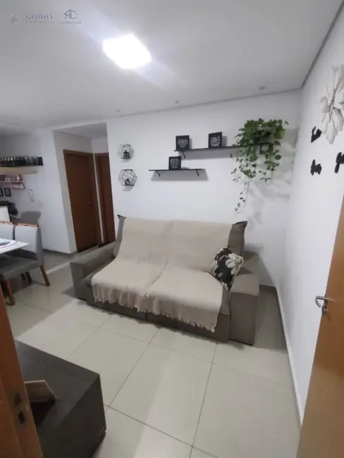 Foto 8 de Apartamento com 2 quartos à venda e para alugar, 53m2 em Crispim, Pindamonhangaba - SP