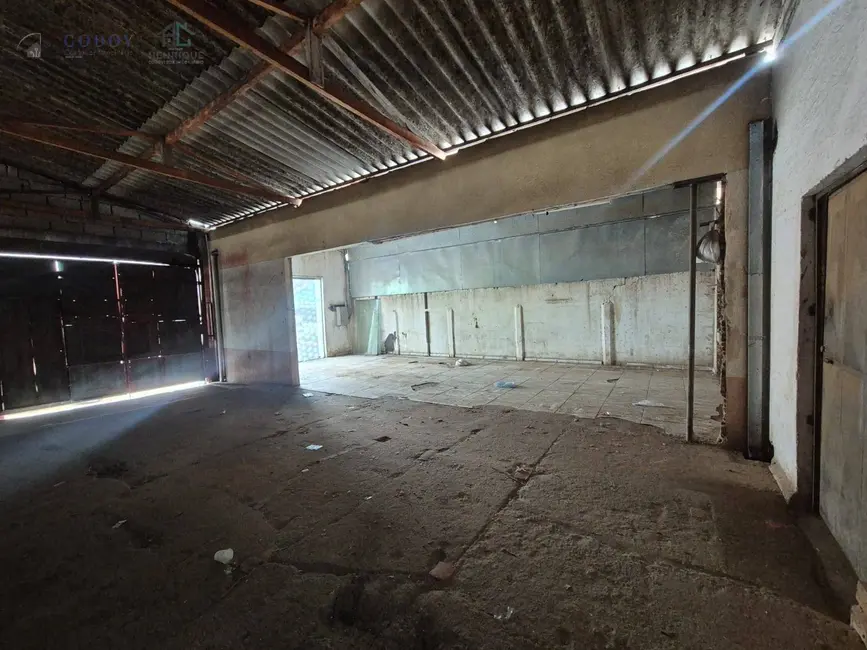 Foto 5 de Sala Comercial para alugar, 300m2 em Maria Áurea, Pindamonhangaba - SP