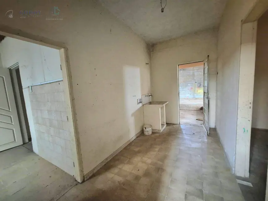 Foto 9 de Sala Comercial para alugar, 300m2 em Maria Áurea, Pindamonhangaba - SP