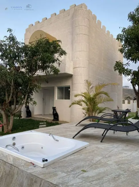 Foto 4 de Chácara com 1 quarto à venda, 75m2 em Goiabal, Pindamonhangaba - SP