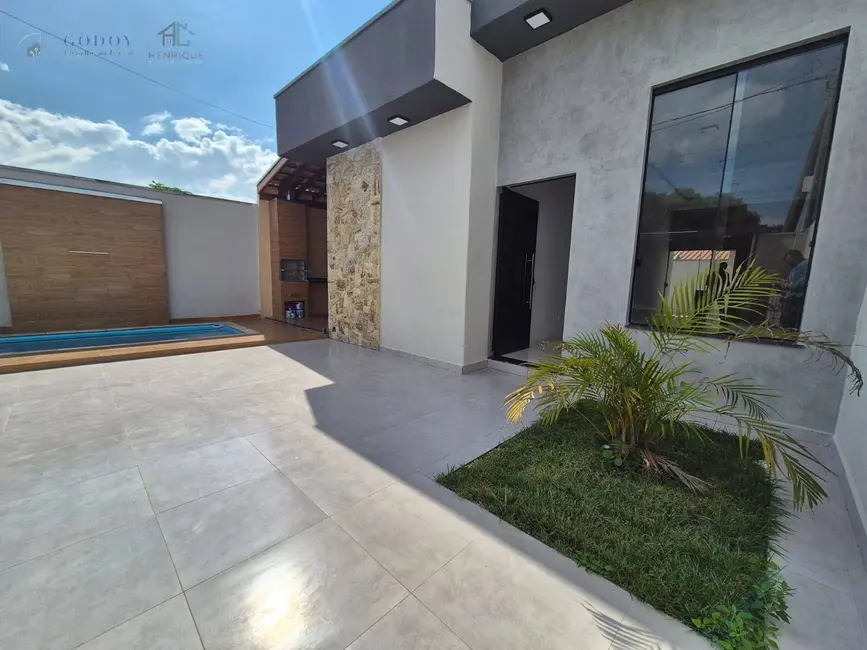 Foto 3 de Casa com 3 quartos à venda, 98m2 em Pindamonhangaba - SP